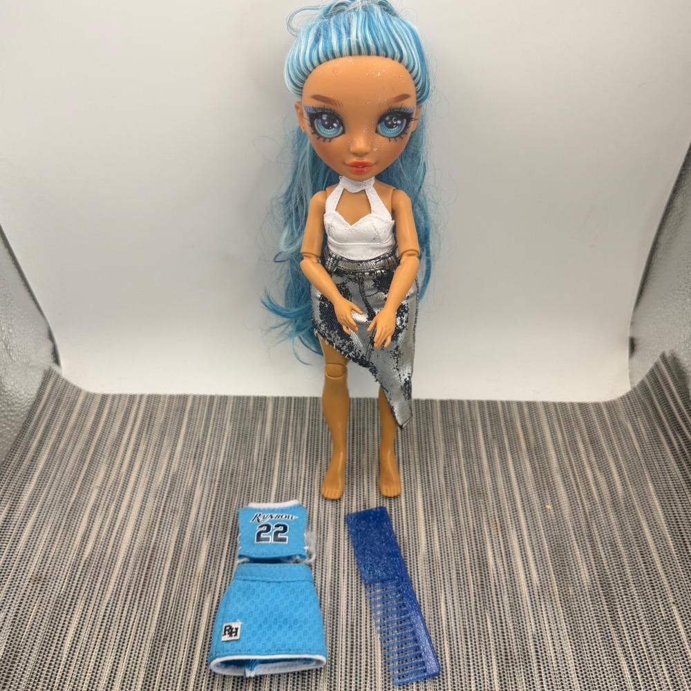 Rainbow High Hali Capri Blue Hair Fashion Doll Metallic Skirt Extra Jersey Set